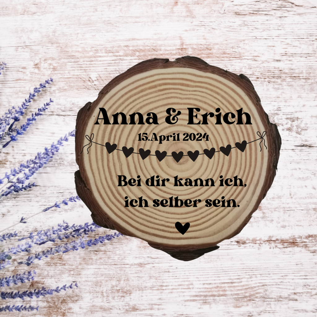 Gravierte Holzscheibe Hochzeit – personalisiert mit Namen & Datum – rustikale Hochzeitsdeko – Geschenk für Brautpaar – Ringträger Holz