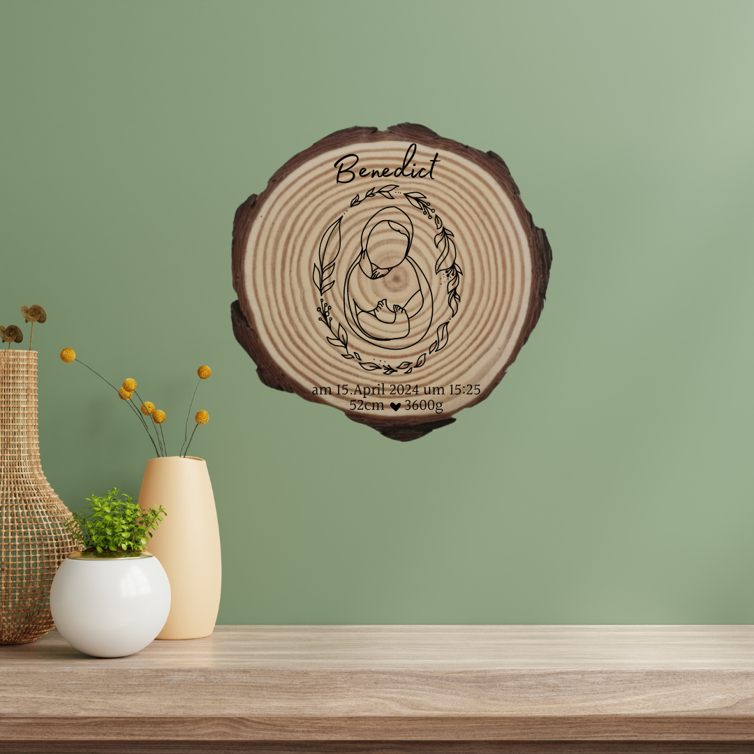 Gravierte Holzscheibe zur Geburt – personalisiertes Babygeschenk mit Name & Geburtsdatum – Erinnerung Baby – Naturholz Dekoration