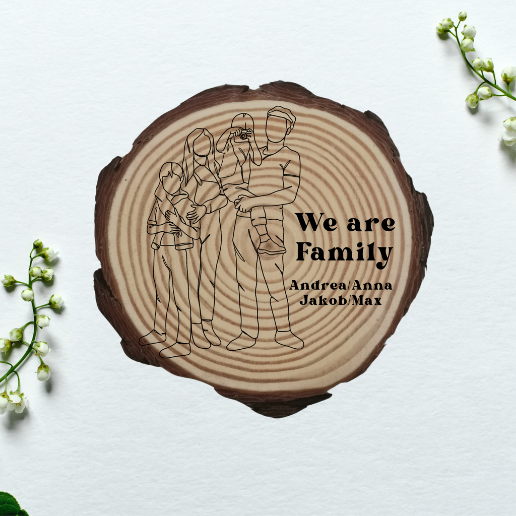 Gravierte Holzscheibe Familie – personalisiertes Familiengeschenk mit Namen & Datum – rustikale Deko für Zuhause – Familienbaum Holzscheibe