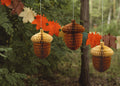 Seidenpapier‑Dekoration „Eicheln“ – 2er Set | Farbmix, Höhe 27 cm | Herbst & Woodland Hängedeko