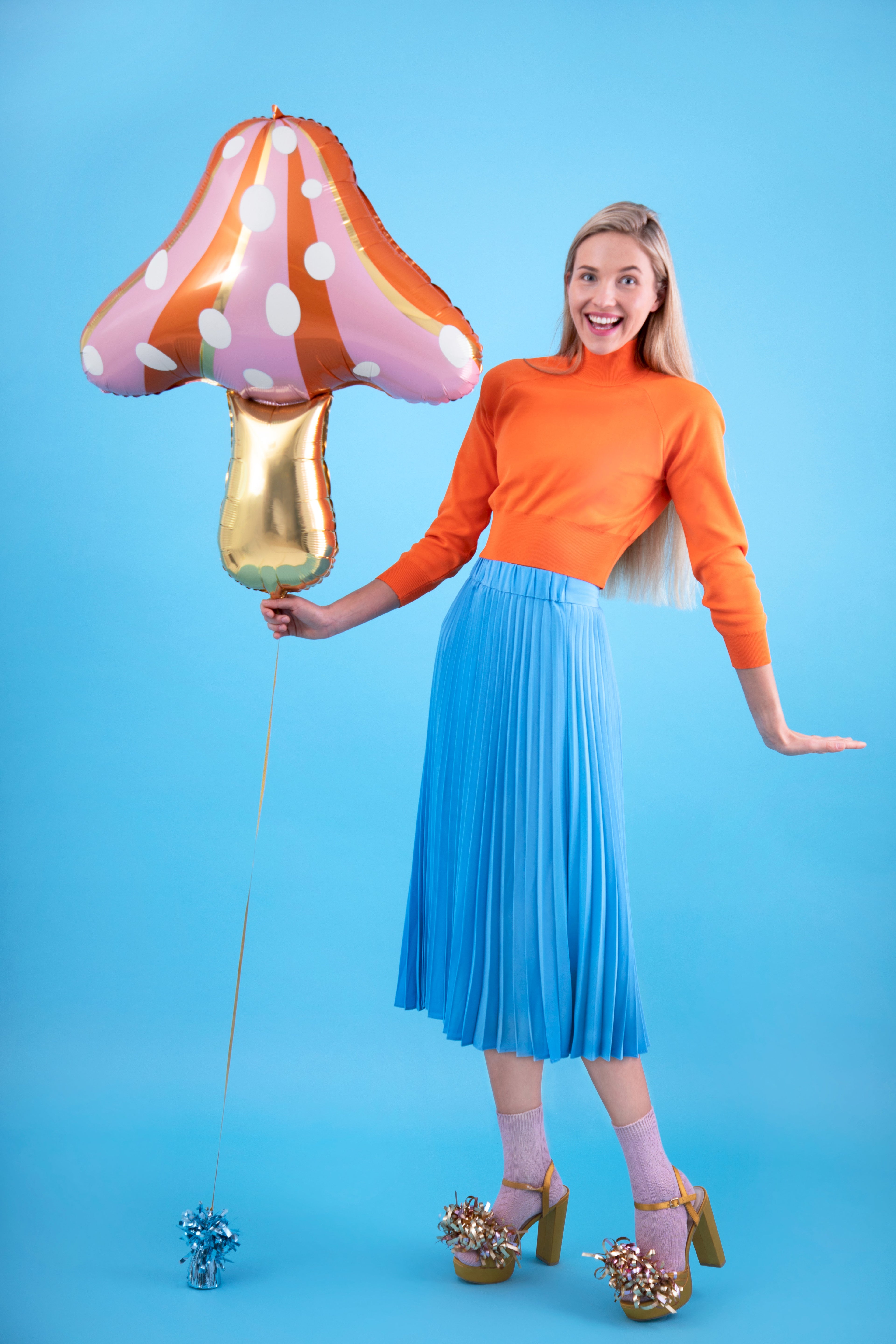 Pilz‑Folienballon – 66 × 75 cm | Matter Mushroom Ballon im Farbmix mit goldenem Metallic‑Print | Für Luft & Helium