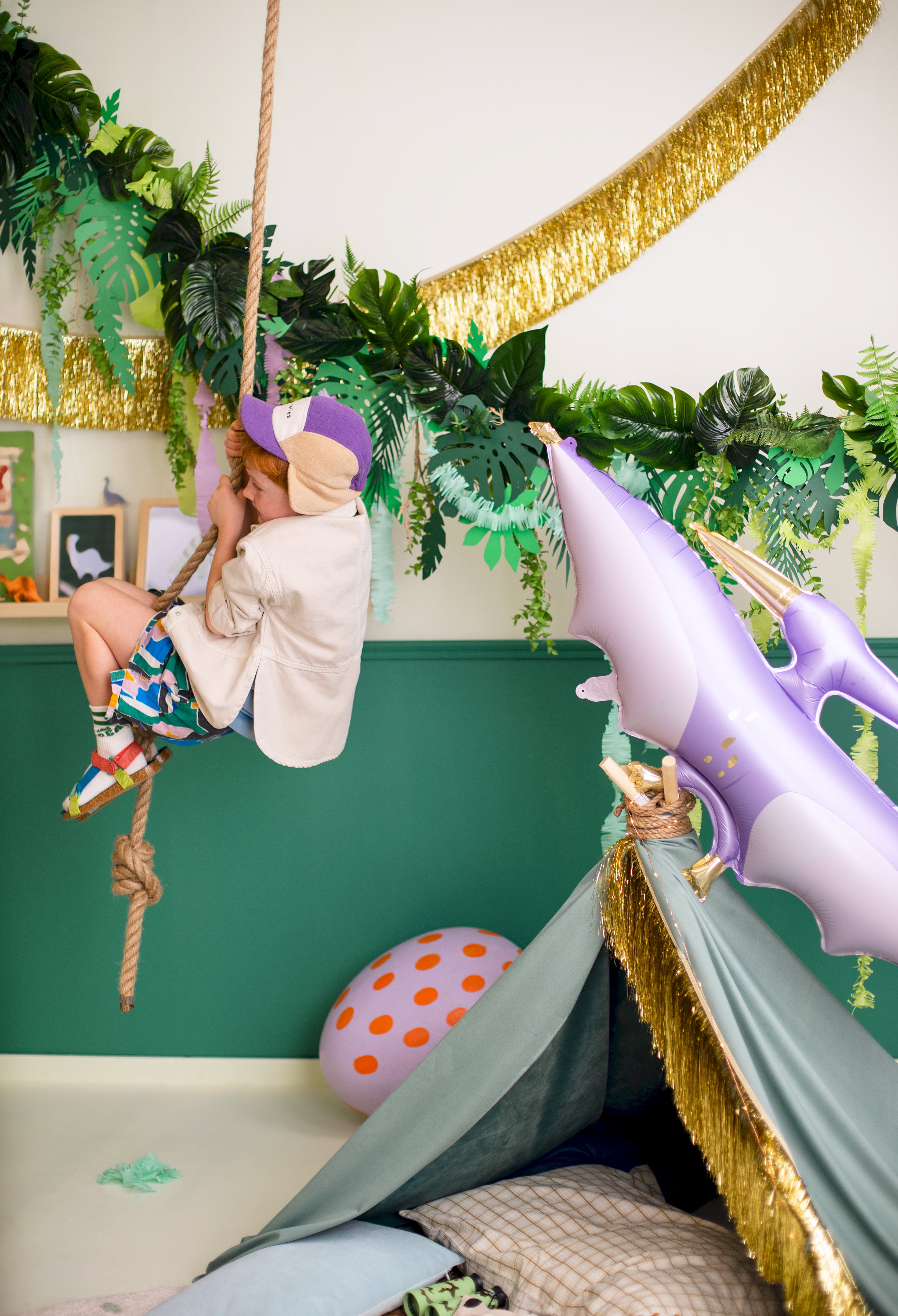 Pterodaktylus-Folienballon XXL 120 × 62 cm (aufgeblasen ca. 115 × 53 cm) – verschiedene Farben, Helium- & Luftfüllung, Dino-Party Deko inkl. Strohhalm