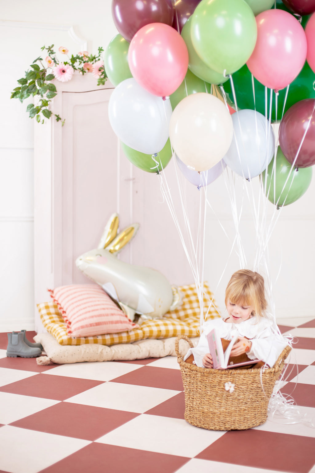 Hasen‑Folienballon – 67 × 88 cm | Farbmix | Für Helium & Luft, inkl. Strohhalm | Oster‑ & Kinderparty
