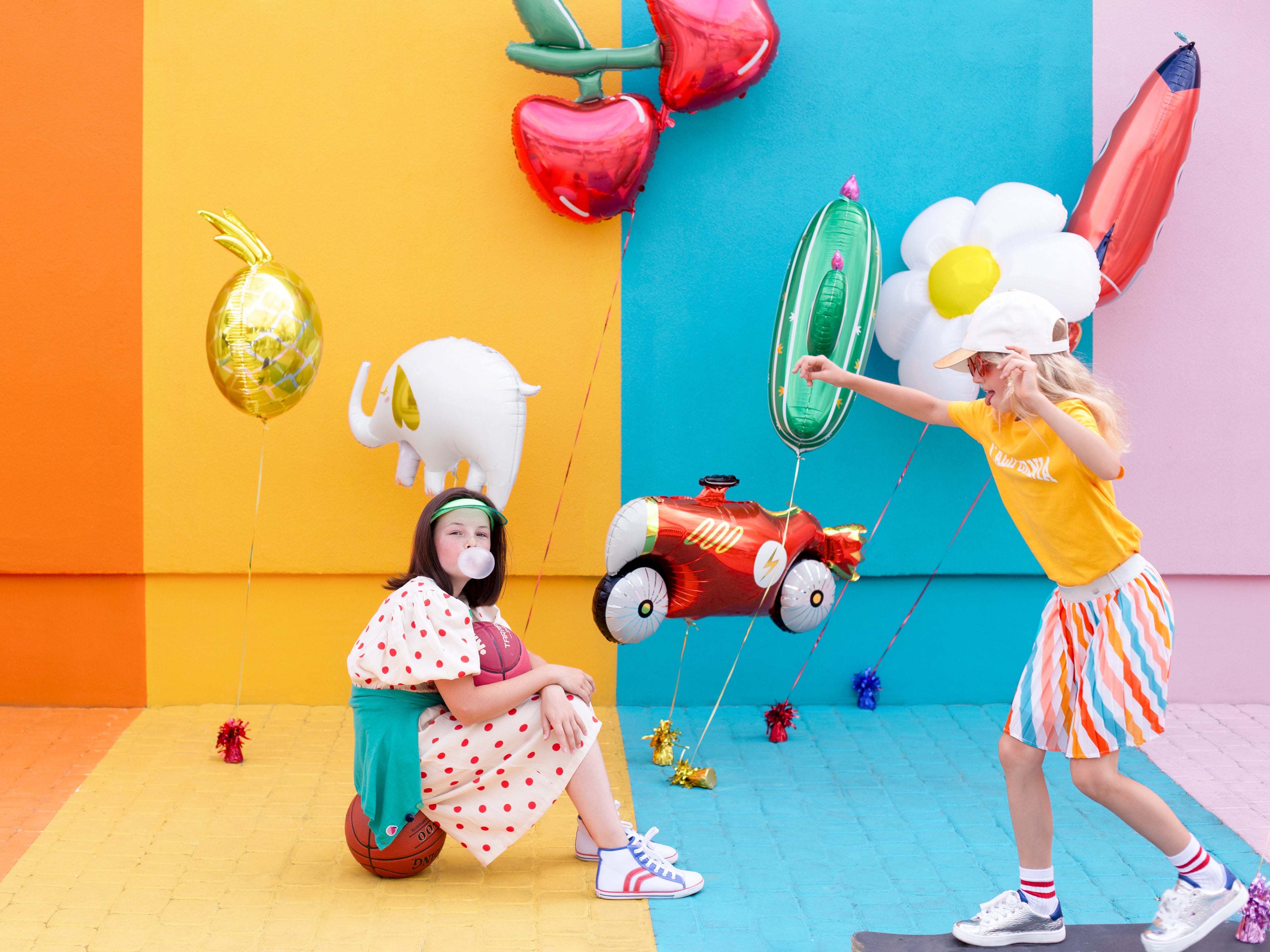 Gänseblümchen-Folienballon XXL 97 x 103 cm - weiß-gelbe Blumen-Deko, für Helium und Luft, Geburtstag und Sommerparty