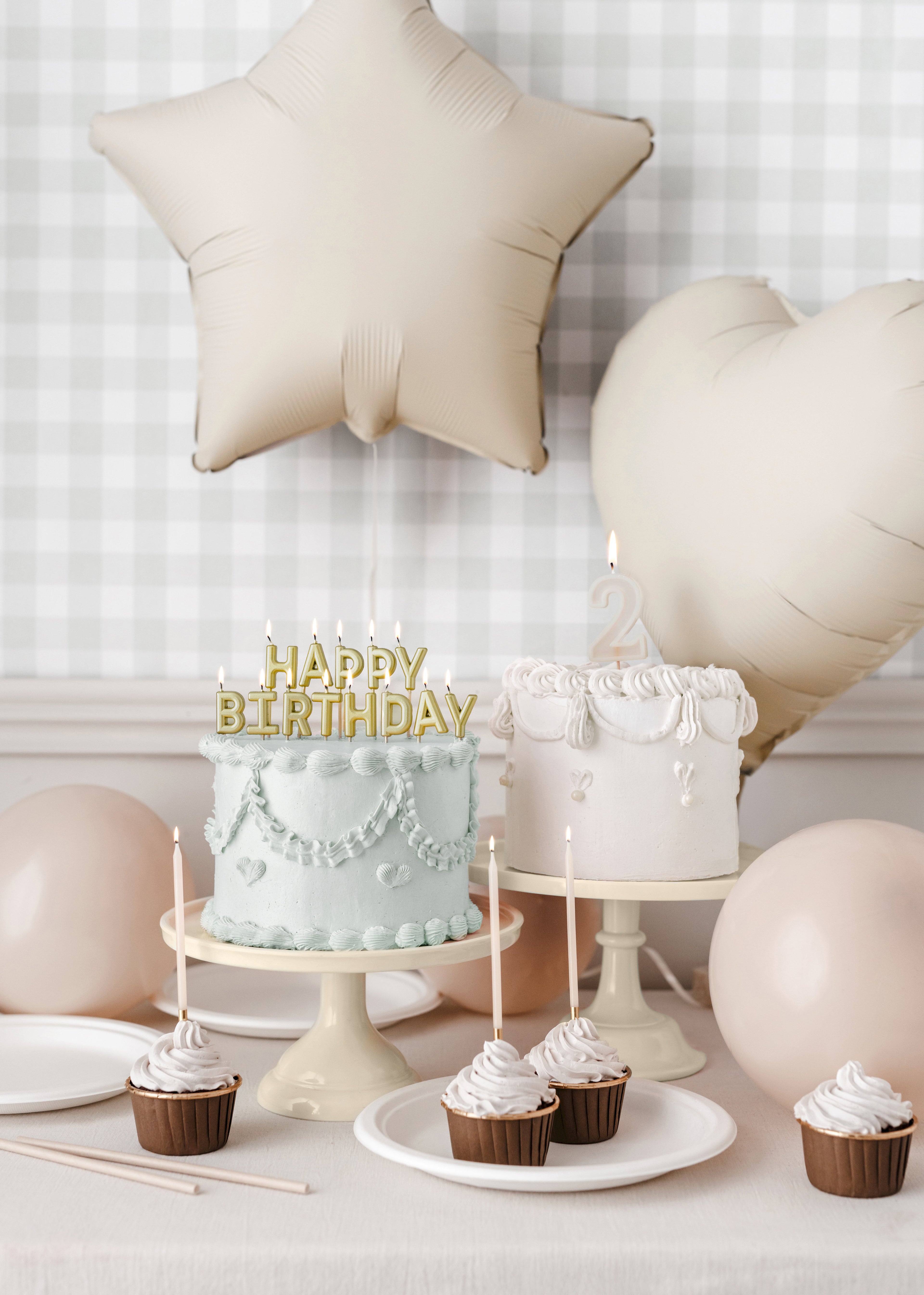 Herz-Folienballon 45 cm in Hellbeige - matter Herzballon für Helium und Luft, elegante Hochzeits-, Geburtstags- und Babyparty-Deko
