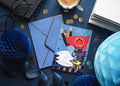 Karte mit „Super Hero“ Schlüsselanhänger – 12×16 cm | Blitz‑Anhänger Gold | Geschenk für Kinder & Erwachsene | Superheld Karte inkl.Umschlag
