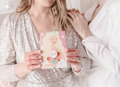 Bride und Team Bride Anstecknadel – Karte mit Metallic‑Print & Pin | JGA Accessoire | „Bride“ oder „Team Bride“ | 10,5 × 15 cm Geschenkset