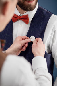 Groom und Team Groom Anstecknadel – Karten mit Metallic‑Print & Pins | JGA Accessoires für Bräutigam , Crew | 10,5 × 15 cm Geschenkset