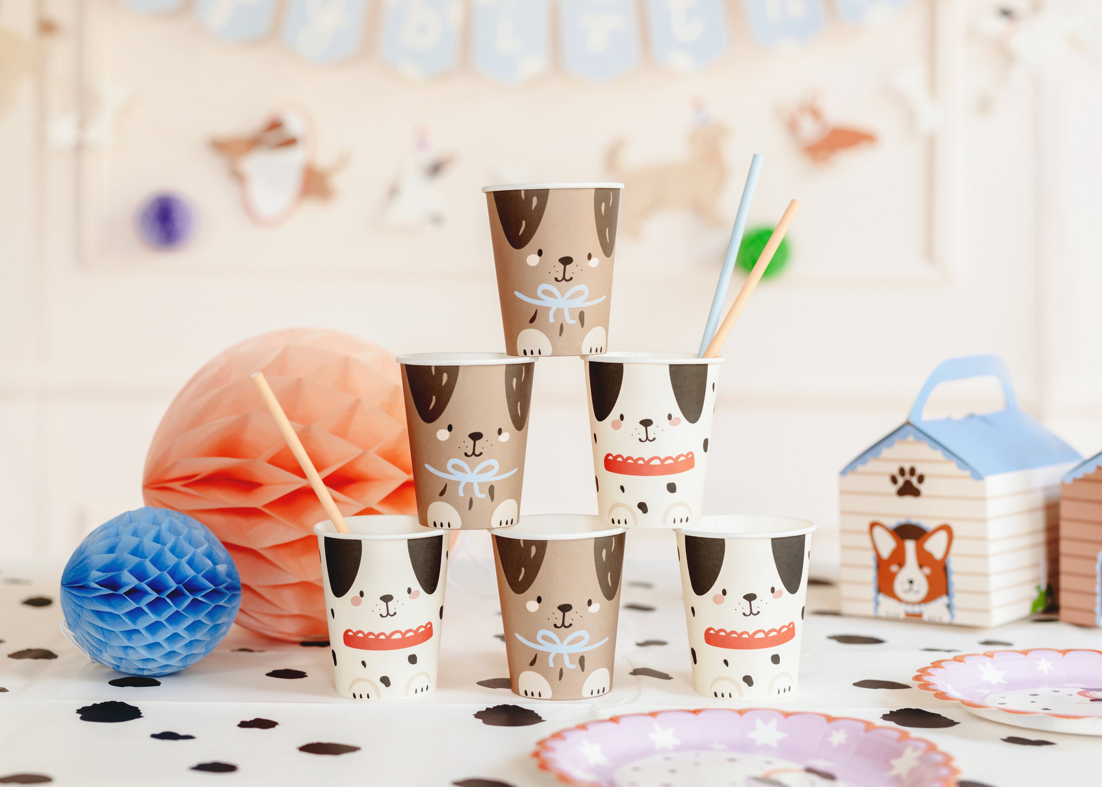 Hundebecher 220 ml – Pappbecher mit Hundemotiven, 3 Designs, Einweg, 1 Packung/6 Stück, nicht für Heißgetränke