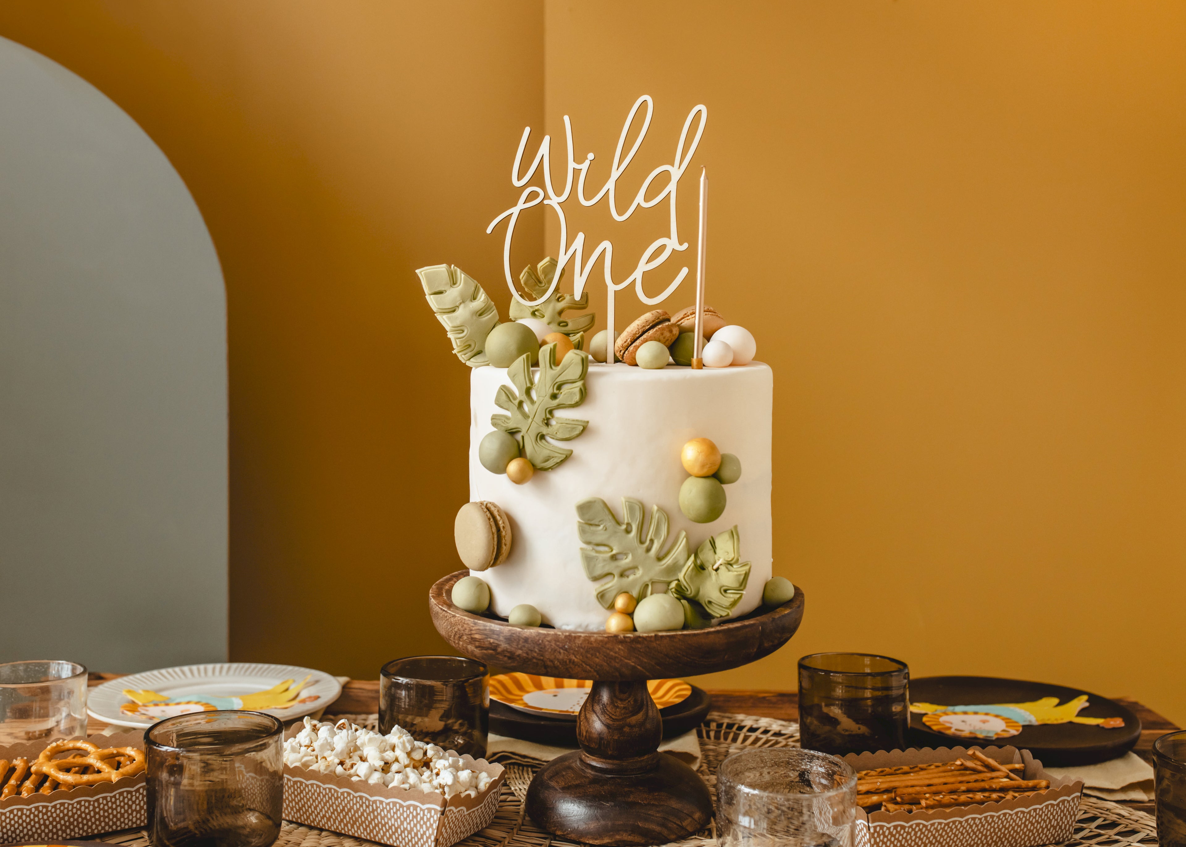Holz Kuchen Topper „Wild One“ – 22 cm | Natürlicher Tortenstecker für 1. Geburtstag & Boho‑Party