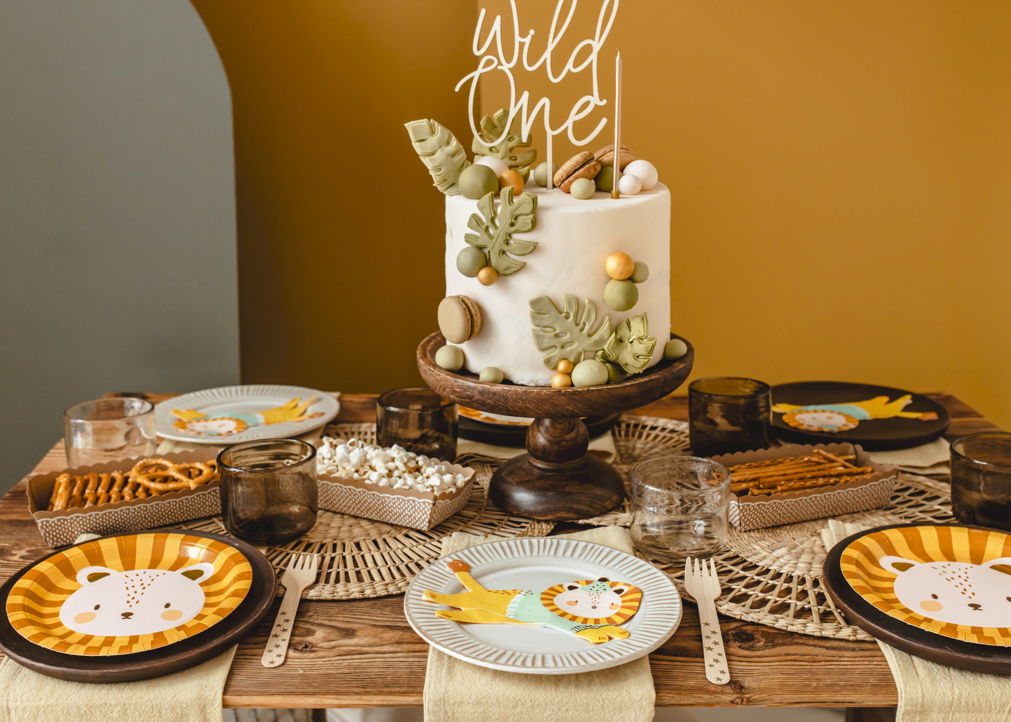 Holz Kuchen Topper „Wild One“ – 22 cm | Natürlicher Tortenstecker für 1. Geburtstag & Boho‑Party
