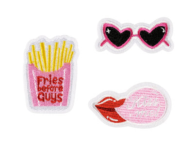 Aufbügelmotive „Kiss me“ – 3‑teiliges Set | Bügelpatches in Farbmix | Aufnäher für Kleidung, DIY, Jeans, Taschen | 4,5–6,5 × 3–6 cm