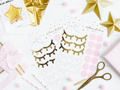 Aufkleber „Party Little Star“ – Augen & Rouge Sticker Set | 12 Stickerpaare | Papier, Farbmix | Deko für Kinderparty, DIY , Basteln