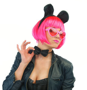 Herzbrille, Rosa - Herzförmige Brille, rosa, Maße: Rahmenbreite 14 Zentimeter, Rahmenhöhe 6 Zentimeter, Bügellänge 13 Zentimeter