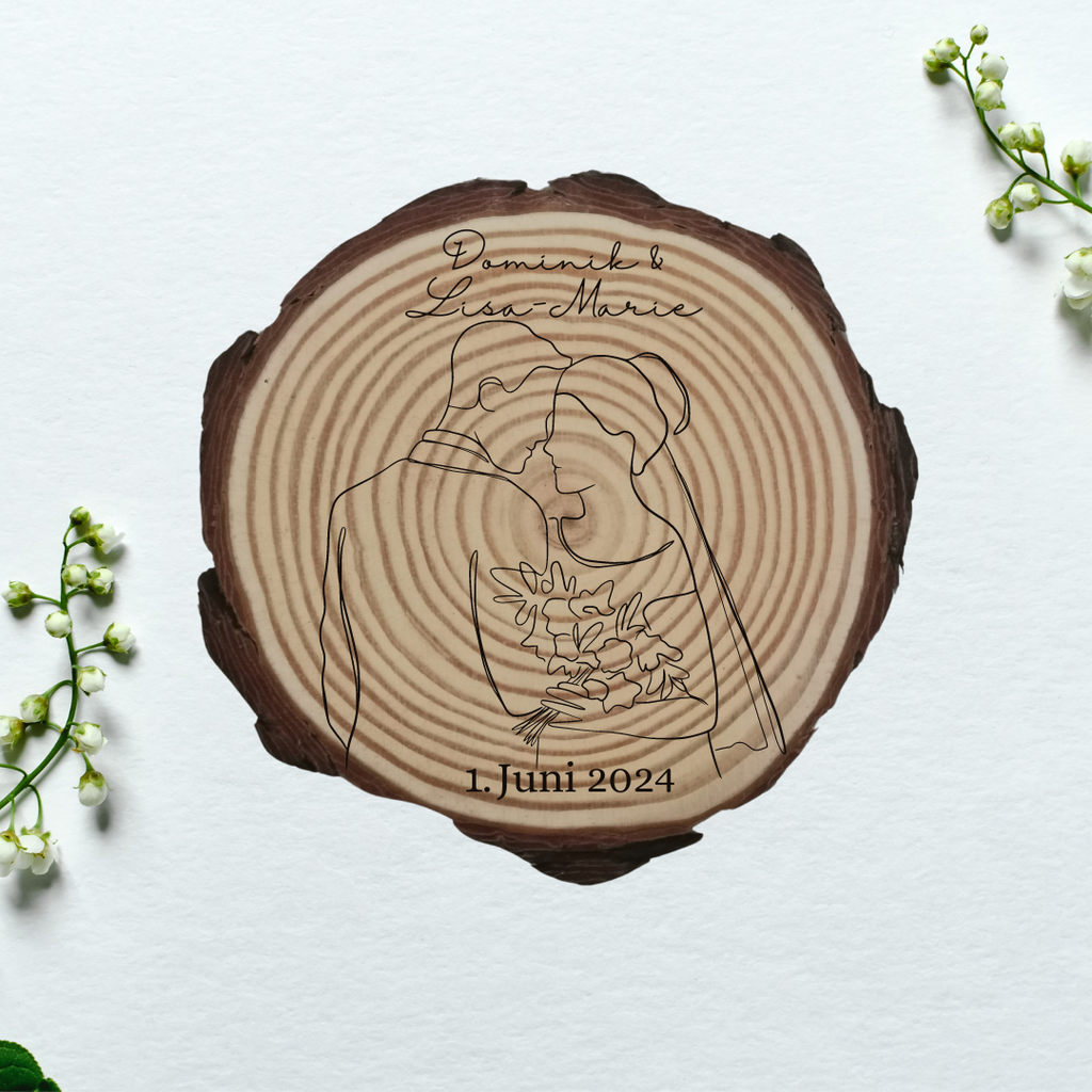 Gravierte Holzscheibe Hochzeit – personalisiert mit Namen & Datum – rustikale Hochzeitsdeko – Geschenk für Brautpaar – Ringträger Holz
