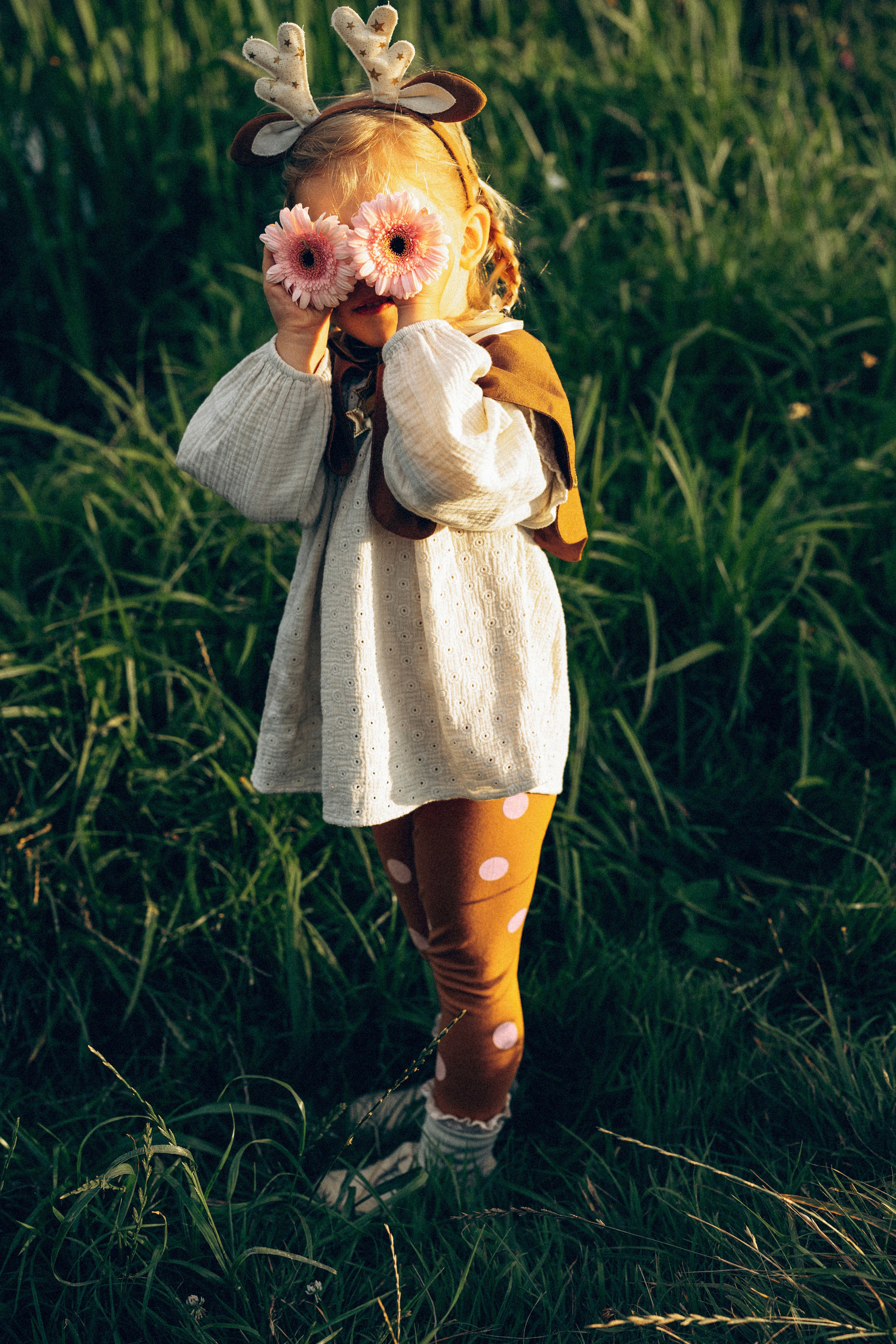 Mädchen Reh‑Kostüm – 3‑tlg. Set aus Leggings, Cape/Halskragen & Haarreif | 3–5 Jahre | Hirsch Outfit für Fasching & Kinderparty