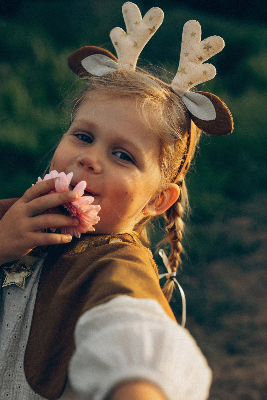 Mädchen Reh‑Kostüm – 3‑tlg. Set aus Leggings, Cape/Halskragen & Haarreif | 3–5 Jahre | Hirsch Outfit für Fasching & Kinderparty