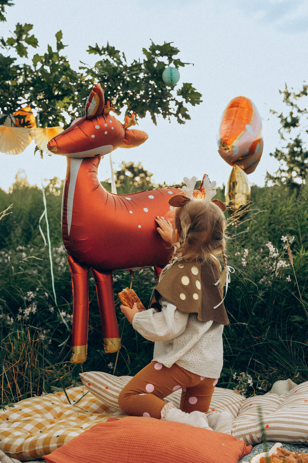 Mädchen Reh‑Kostüm – 3‑tlg. Set aus Leggings, Cape/Halskragen & Haarreif | 3–5 Jahre | Hirsch Outfit für Fasching & Kinderparty