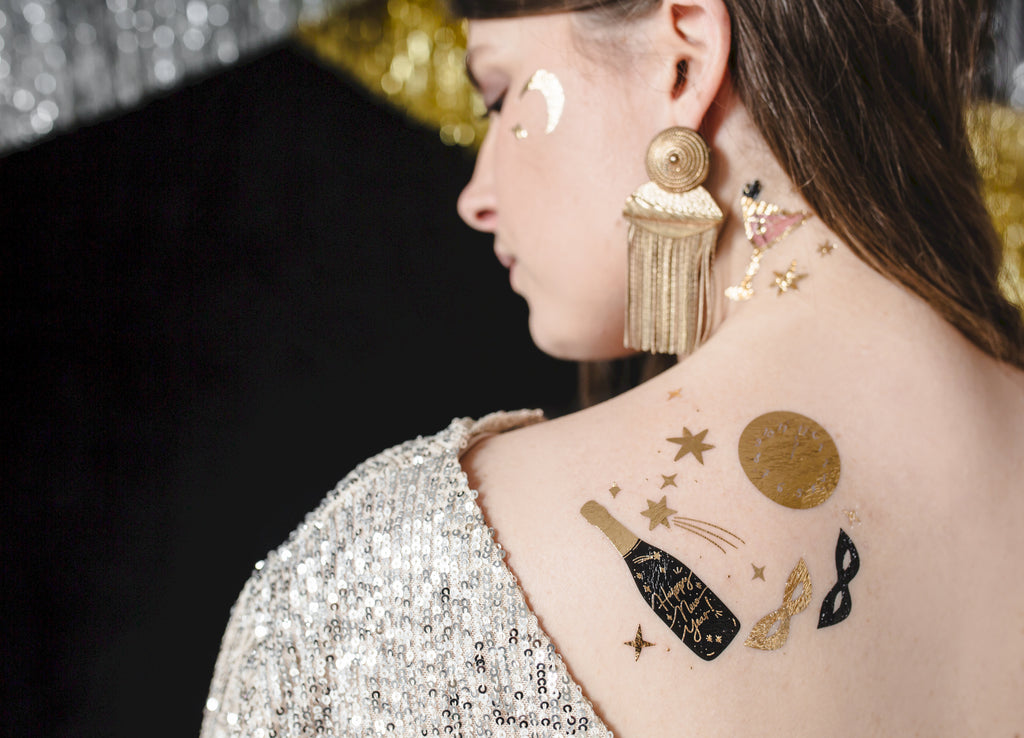 Silvester Tattoos – 10er Set temporäre Party‑Tattoos | Gold & Schwarz Mix | Neujahr, Countdown, Partydeko