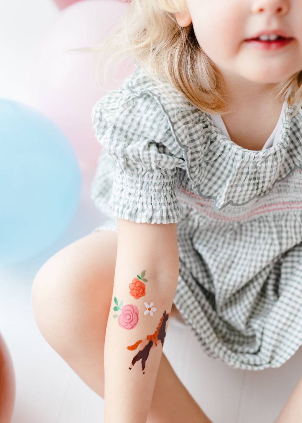 Pferde‑Tattoos – 16er Set temporäre Kinder‑Tattoos | Bunter Pferde‑Mix für Geburtstag, Reitparty & Mitgebsel