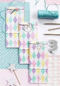 Einhorn‑Süßigkeitentüten – 6 Geschenk‑ & Mitgebseltüten inkl. Aufkleber | 8 × 18 × 6 cm | Kindergeburtstag, Party, Unicorn Deko