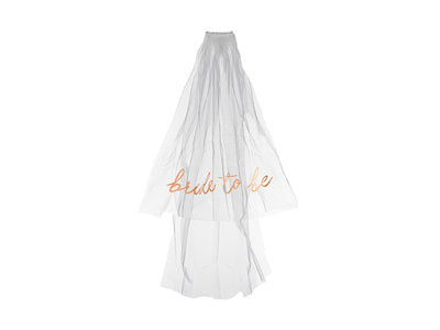 Brautschleier „Bride to Be“ – Weißer Schleier mit roségoldenem Schriftzug | 63 cm | JGA Accessoire, Bridal Shower, Hochzeit