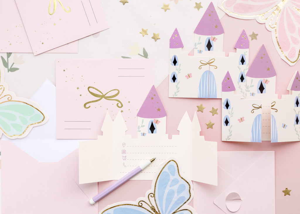 Einladungen Schloss‑Motiv – 6 Karten zum Ausfüllen inkl. Umschlägen | 12,5 × 15,5 cm | Prinzessinnen‑ & Kindergeburtstag
