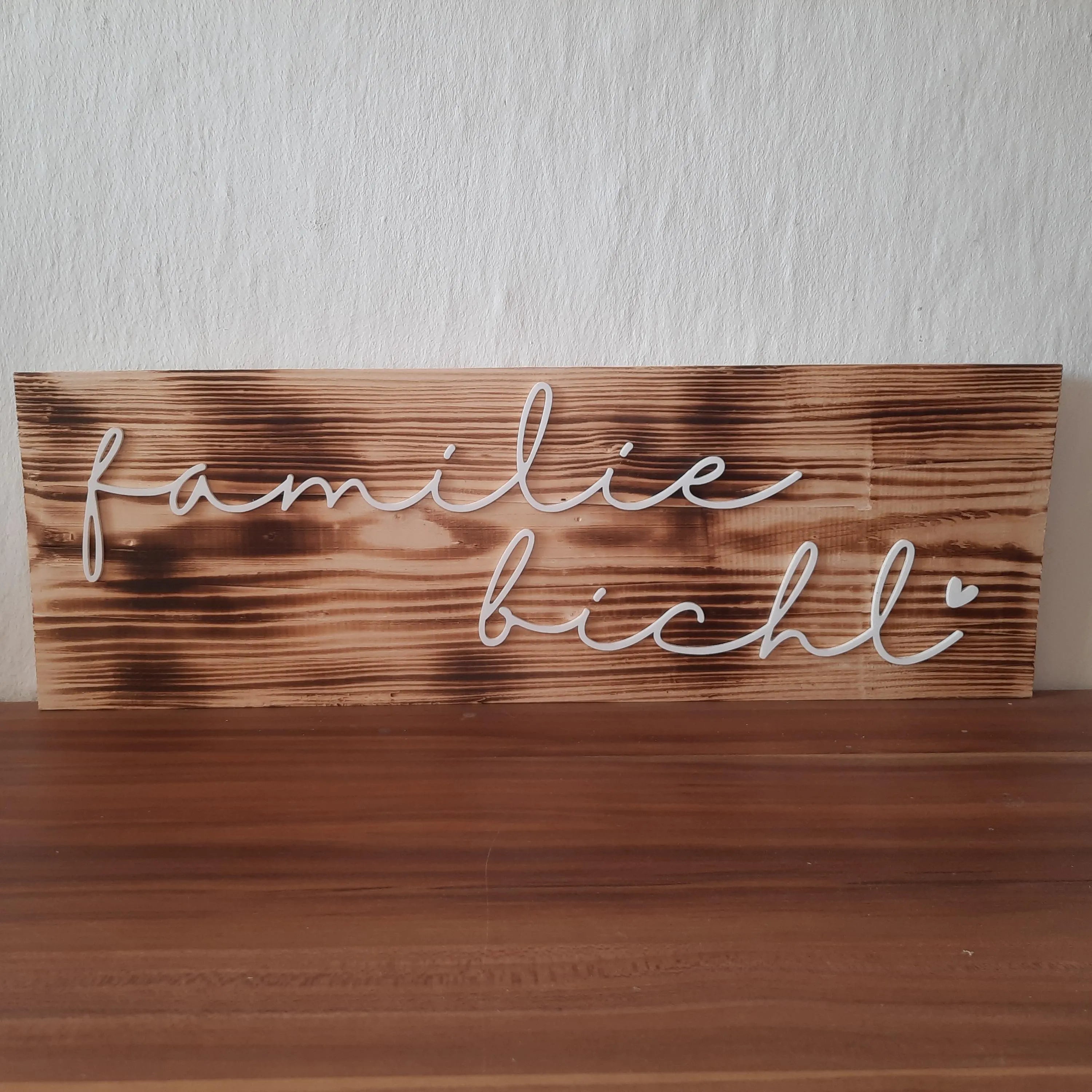 Personalisiertes Familienschild mit Namen – Haustürschild Holz – Namensschild Familie – Geschenk Einzug – Familienname Deko