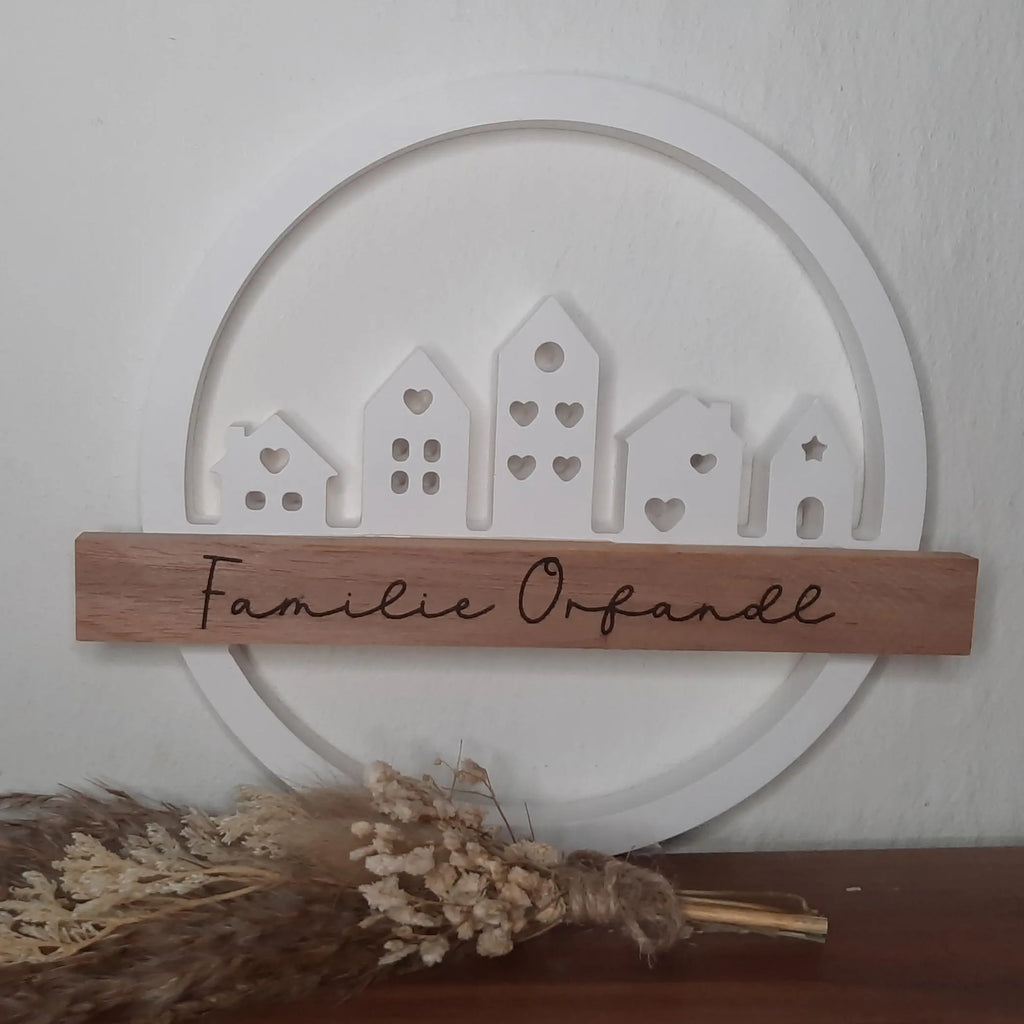 Personalisiertes Familienschild mit Namen – Haustürschild Holz – Namensschild Familie – Geschenk Einzug – Familienname Deko