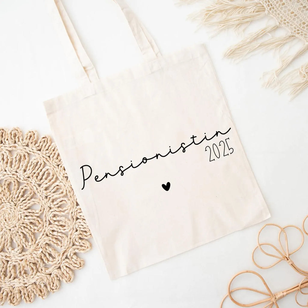 Jutetasche / Stofftasche „Rentnerin/Pensionistin“ – Geschenk zur Rente – Ruhestand Tasche – Abschied Kollegin – lustig & nachhaltig